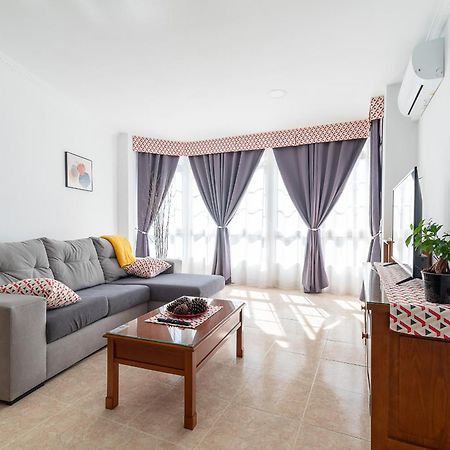 莫阿纳Apartamento Espacioso Cerca De La Playa Con Aire Acondicionado公寓 外观 照片